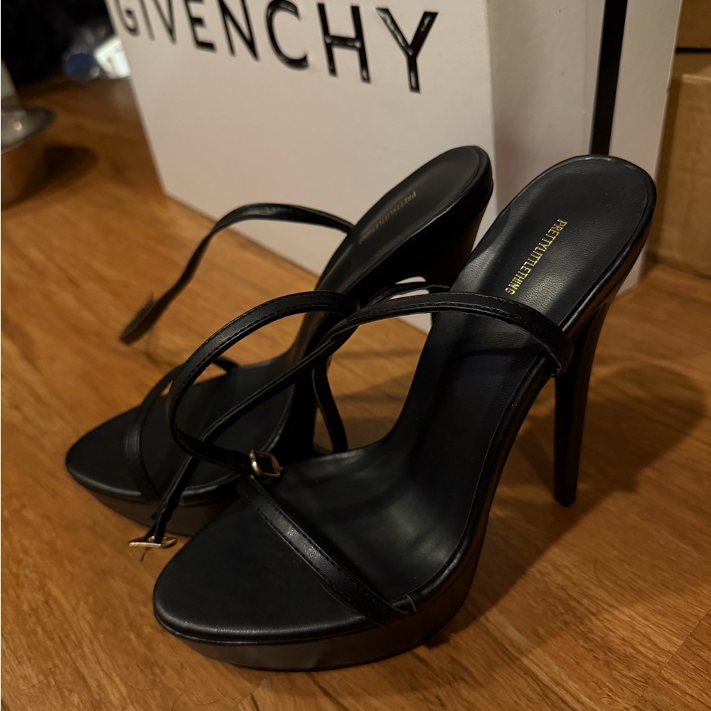 PrettyLittleThing Platform Heels